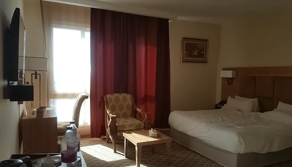 هتل کوروش کیش